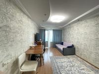 1-комнатная квартира, 34 м², 4/5 этаж, мкр Аксай-2 24 — Толе би-Момышулы за 22.2 млн 〒 в Алматы, Ауэзовский р-н