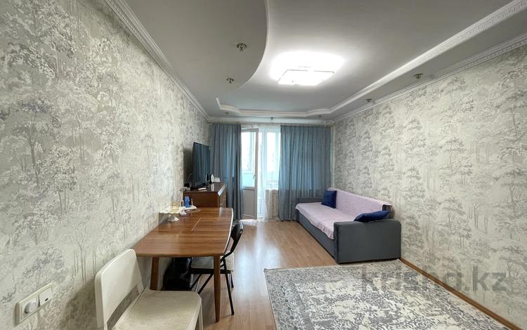 1-комнатная квартира, 34 м², 4/5 этаж, мкр Аксай-2 — Толе би-Момышулы за 25 млн 〒 в Алматы, Ауэзовский р-н — фото 2