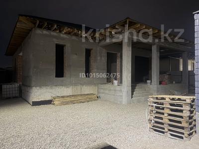 Отдельный дом · 4 комнаты · 180 м² · 4.7 сот., Атамура за 50 млн ₸ в Туздыбастау (Калинино)