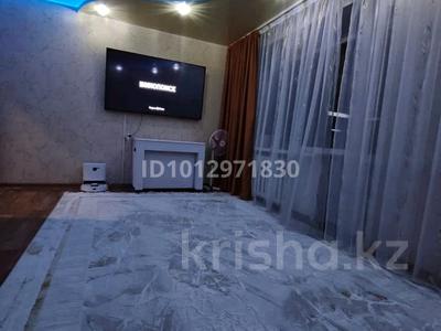 3-бөлмелі пәтер · 58.3 м² · 5/12 қабат, 3 мкр 21 дом — Цент города, бағасы: 16.8 млн ₸ в Степногорске