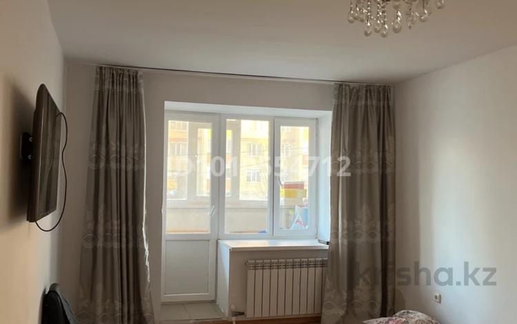 2-комнатная квартира · 56 м² · 1/9 этаж, Нур Актобе 2 мкр 4 — 2 микрорайон 4 за 17 млн ₸ — фото 2