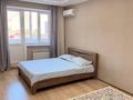 1-бөлмелі пәтер · 52 м² · 1/5 қабат, Алтын орда ш/а., Батыс 2 микрорайон 25 — Школа 80, клиника Универ, бағасы: 13 000 ₸ в Актобе, мкр. Алтын орда