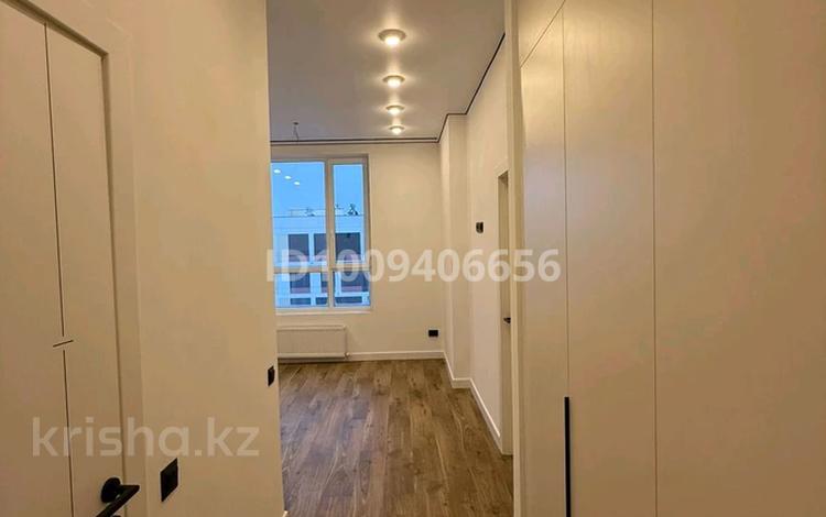 2-комнатная квартира · 43 м² · 12/12 этаж, Санжара Асфендиярова 6 за 260 000 ₸ в Астане, Нура р-н — фото 2
