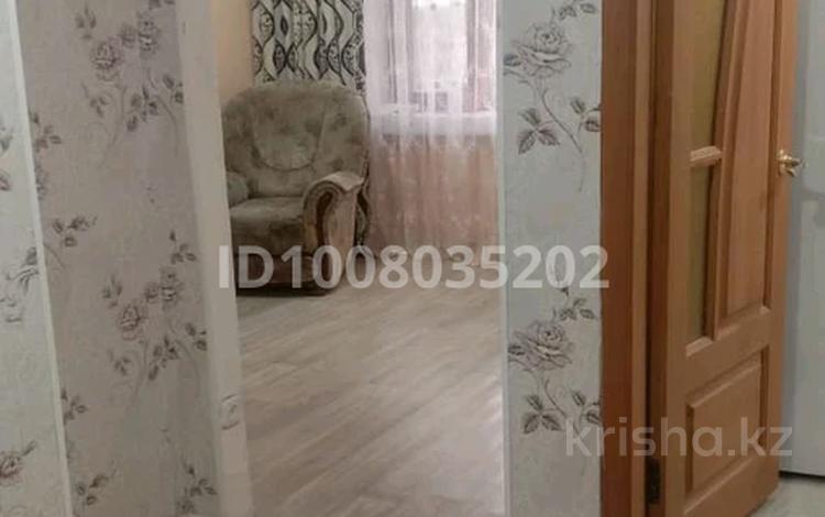 1-бөлмелі пәтер · 32 м², Курмангазы 173 — Курмангазы 173кафе Марина, бағасы: 10 млн ₸ в Уральске, мкр Школьник — фото 2