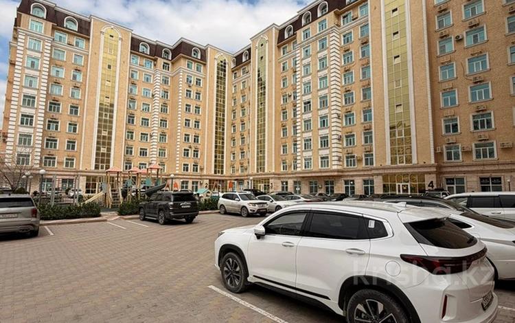 3-комнатная квартира · 166.3 м² · 10/10 этаж, 18А мкр 1 за 65 млн ₸ в Актау — фото 2