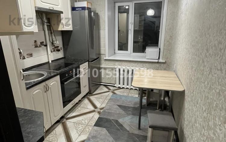 4-бөлмелі пәтер · 90 м² · 4/9 қабат, Глинки 33, бағасы: 200 000 ₸ в Семее — фото 2