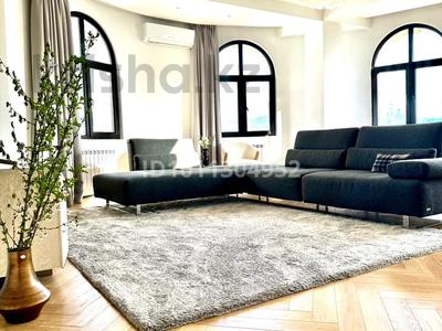 5-бөлмелі пәтер · 255 м² · 9/10 қабат, Маркова 75, бағасы: 2.1 млн 〒 в Алматы, Бостандыкский р-н