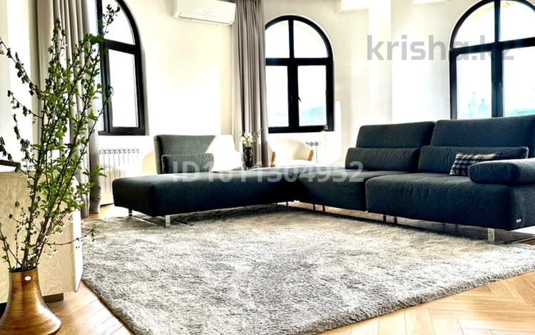 5-бөлмелі пәтер · 255 м² · 9/10 қабат, Маркова 75, бағасы: 2.1 млн 〒 в Алматы, Бостандыкский р-н — фото 2