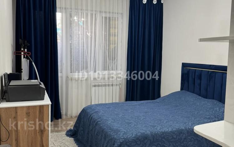 2-комнатная квартира · 64 м² · 1/6 этаж, мкр Кокжиек 27 за 35 млн ₸ в Алматы, Жетысуский р-н — фото 2