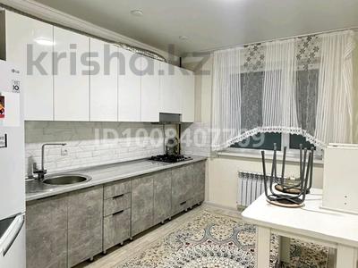 2-комнатная квартира · 65 м² · 2/6 этаж, 38-й мкр 8 за 150 000 〒 в Актау