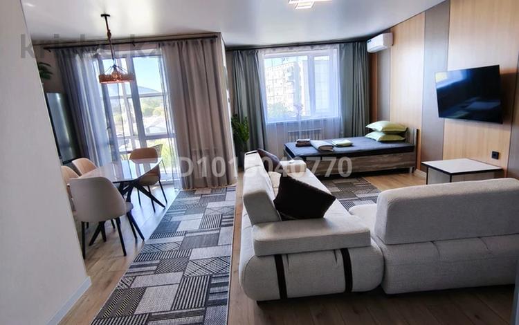 1-бөлмелі пәтер · 41 м² · 3/5 қабат, Киснеревых 93, бағасы: 25 000 ₸ в Бурабае — фото 2