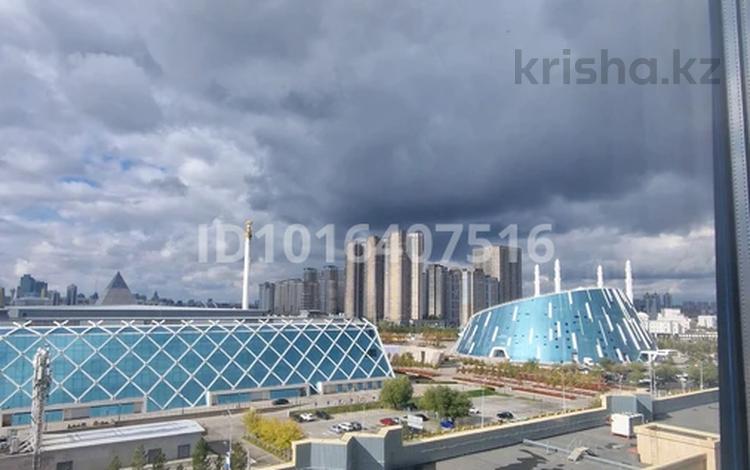 2-комнатная квартира · 48 м² · 10/21 этаж, Аманжолова 26/1 — Шикарный ВИД! за 32.9 млн ₸ в Астане, Сарайшык р-н — фото 3