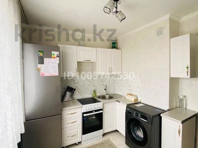 1-бөлмелі пәтер · 34 м² · 8/9 қабат, Майкудук, 16й микрорайон 12, бағасы: 9.5 млн ₸ в Караганде, Алихана Бокейханова р-н