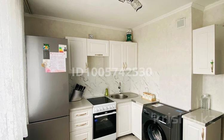 1-бөлмелі пәтер · 34 м² · 8/9 қабат, Майкудук, 16й микрорайон 12, бағасы: 9.5 млн ₸ в Караганде, Алихана Бокейханова р-н — фото 2