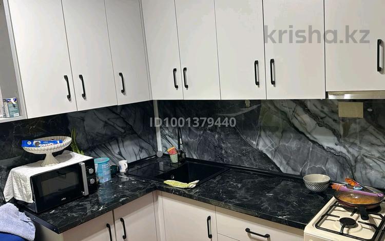 2-комнатная квартира · 47 м² · 2/4 этаж, Кунаева 23 — Возле площади за 10.5 млн 〒 в Кентау — фото 2