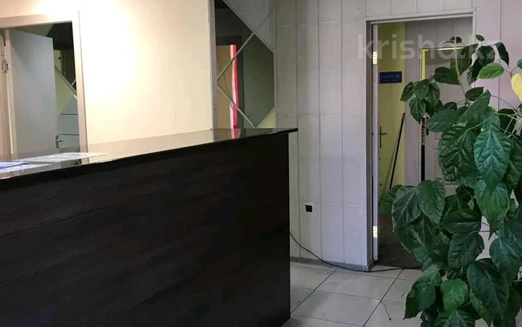 10-комнатная квартира · 400 м² · 1/4 этаж, Пр Назарбаева за 17 500 ₸ в Усть-Каменогорске, Ульбинский — фото 2