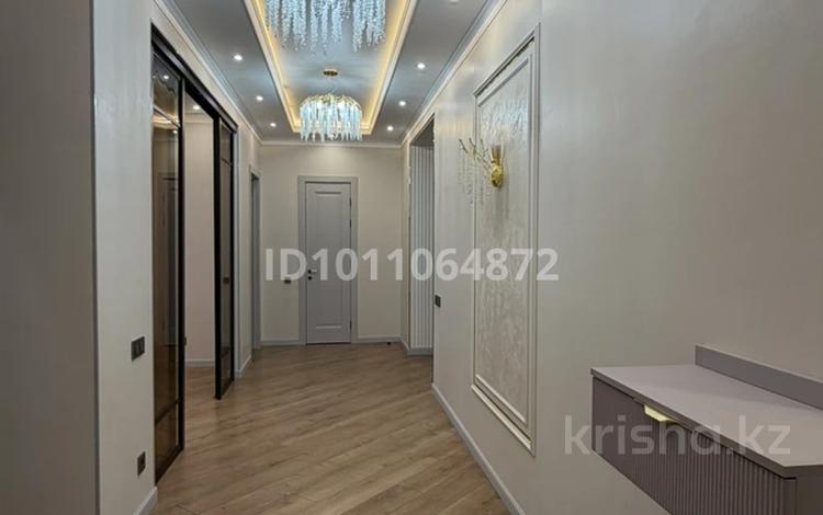 4-комнатная квартира · 120 м² · 5/10 этаж, мкр Юго-Восток, Букетова 3/6 за 83.5 млн ₸ в Караганде, Казыбек би р-н — фото 2
