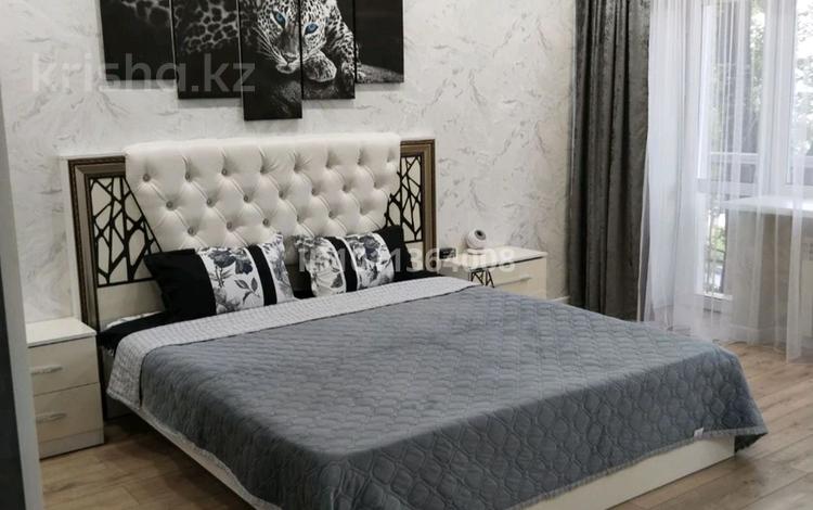 1-бөлмелі пәтер · 37 м² · 3/5 қабат, Ауезова 20, бағасы: 13 000 ₸ в  — фото 2