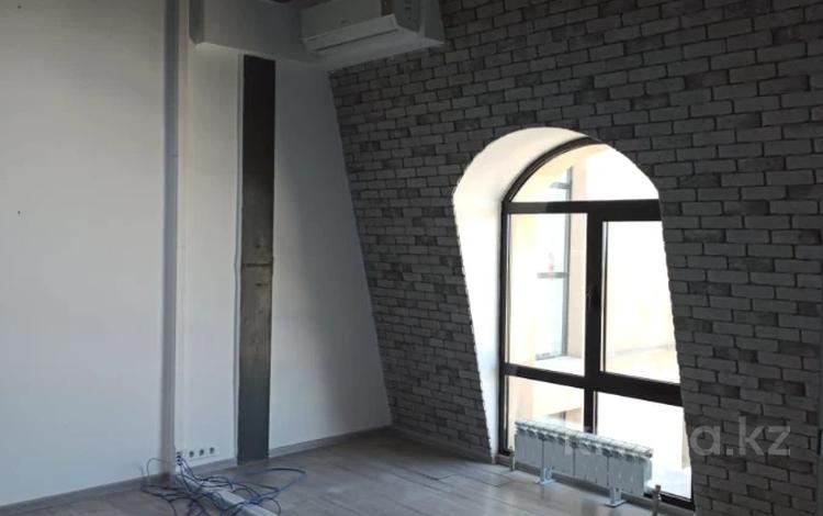 Кеңселер · 156.12 м², бағасы: ~ 2.1 млн ₸ в Алматы, Алмалинский р-н — фото 27