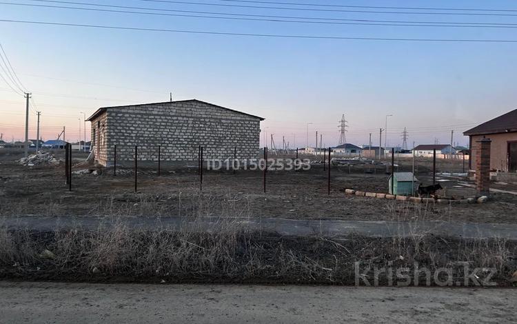 Отдельный дом · 3 комнаты · 100 м² · 10 сот., мкр Курсай, 5 44 за 15 млн ₸ в Атырау — фото 2