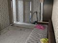 3-бөлмелі пәтер · 57.7 м² · 5/5 қабат, Мкр 4 16 — На против школы √1 им Конаева. Рядом кафе Арзу., бағасы: 28 млн ₸ — фото 6