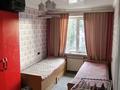 3-бөлмелі пәтер · 57.7 м² · 5/5 қабат, Мкр 4 16 — На против школы √1 им Конаева. Рядом кафе Арзу., бағасы: 28 млн ₸ — фото 9