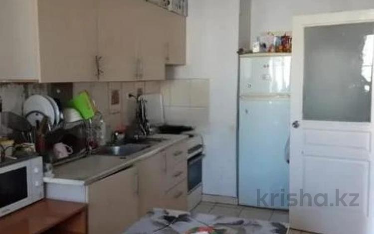 2-комнатная квартира · 63 м² · 7/9 этаж, мкр Аккент за 32 млн ₸ в Алматы, Алатауский р-н — фото 2