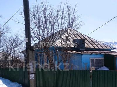 Жеке үй · 4 бөлме · 45.1 м² · 17 сот., Чапаева 29 — От трассы 300 метров до улицы Чапаева 29, 10 минут пешком, бағасы: 6 млн ₸ в Секисовке