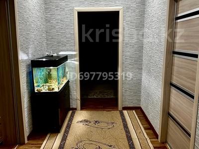 Часть дома · 3 комнаты · 78 м² · 6 сот., Почтовая — Возле магазина Болашак за 18 млн 〒 в Бишкуле
