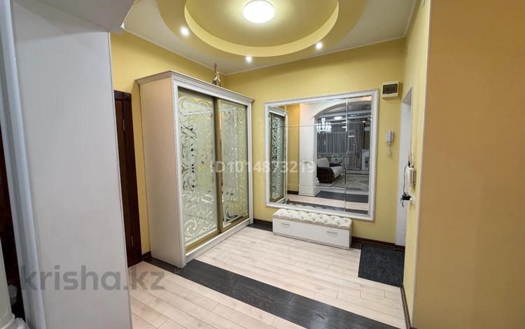 3-бөлмелі пәтер · 123 м² · 7/10 қабат, Байтурсынов 58В, бағасы: 52 млн ₸ в Шымкенте, Аль-Фарабийский р-н — фото 2