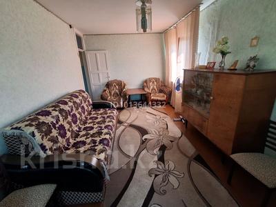 2-комнатная квартира · 42.9 м² · 3/4 этаж, мкр Жилгородок, Абубакира Кердери 6 — Филармония за ~ 8.2 млн ₸ в Актобе