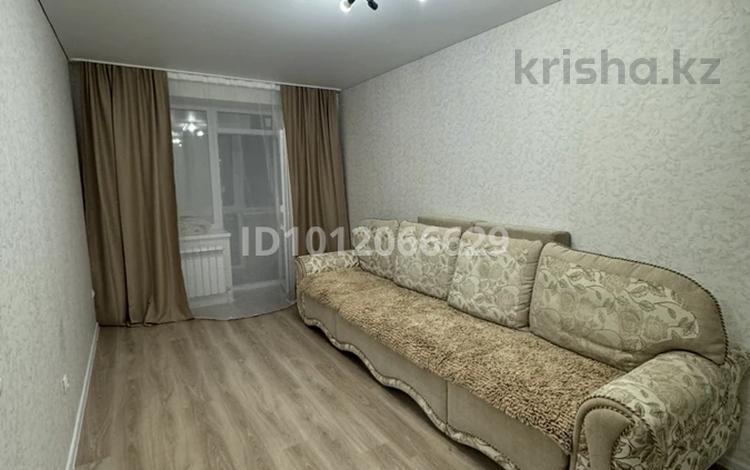 2-бөлмелі пәтер · 56 м² · 3/6 қабат, Мкр. Береке 44, бағасы: 180 000 ₸ в Костанае — фото 2