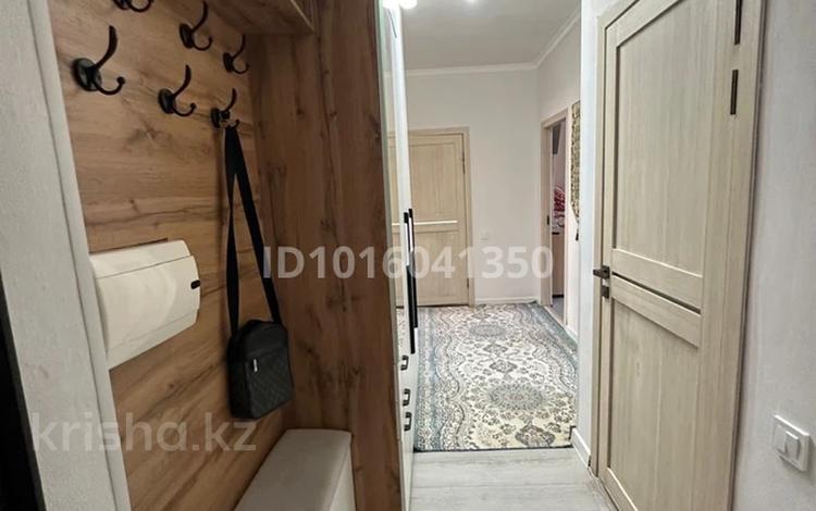 2-бөлмелі пәтер · 64 м² · 4/5 қабат, Саялы ш/а. 80, бағасы: 300 000 ₸ в Алматы, Алатауский р-н — фото 2