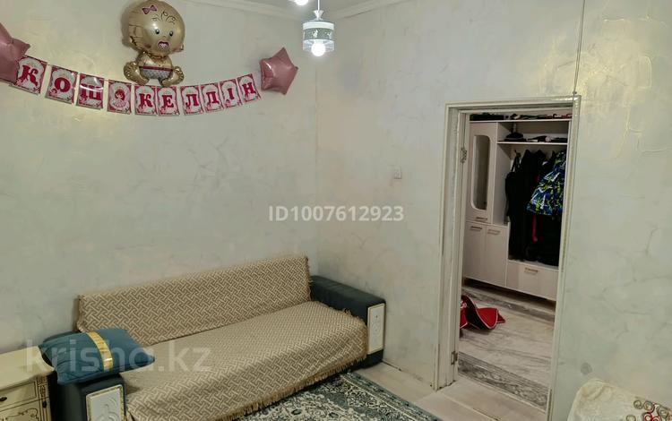 3-комнатная квартира · 68 м² · 2/2 этаж, И. Тайманова — Находится возле магазином Алимжан за 10 млн 〒 в  — фото 2