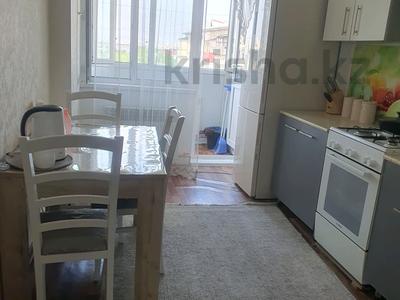 3-комнатная квартира · 65 м² · 5/5 этаж, Самал 23 за 19 млн ₸ в Талдыкоргане, мкр Самал