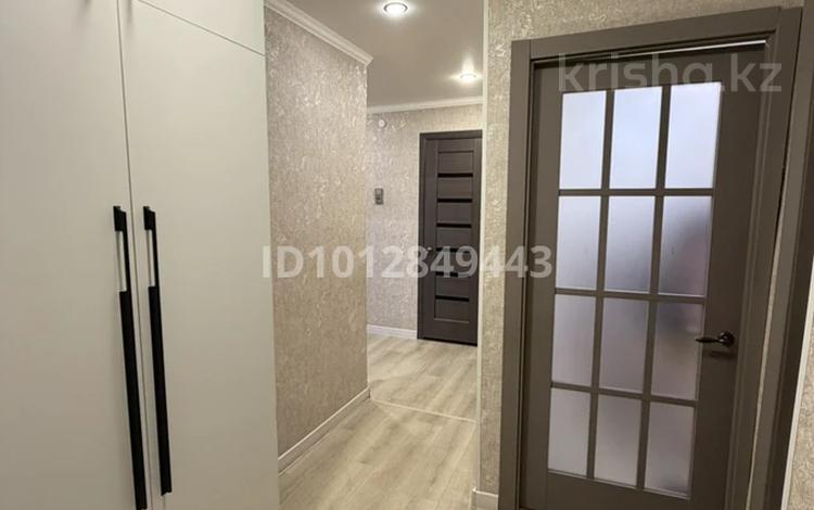 3-бөлмелі пәтер · 58.8 м² · 2/6 қабат, Ерганат кошербаев 54, бағасы: 17 млн ₸ в Экибастузе — фото 2