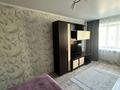 1-комнатная квартира · 40 м² · 2/5 этаж, мкр Новый Город, Нуркен Абдирова 9 за 9 000 ₸ в Караганде, Казыбек би р-н — фото 2