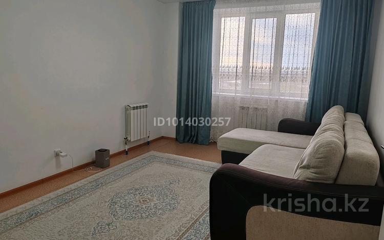 3-комнатная квартира · 65 м² · 9/18 этаж, Жамбыла Жабаева 49б за 33 млн ₸ в Петропавловске — фото 2