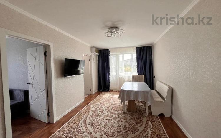 4-комнатная квартира, 62 м², 4/5 этаж, мкр Юго-Восток, МУКАНОВА 14