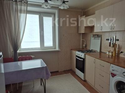 2-бөлмелі пәтер · 53.5 м² · 4/10 қабат, 8 микрорайон 11, бағасы: 24.5 млн ₸ в Костанае