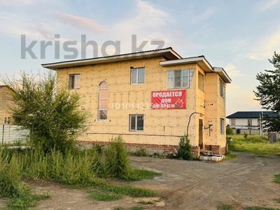 Отдельный дом · 5 комнат · 195 м² · 10 сот., Тлендиева 100/4 за 50 млн ₸ в Астане, Сарыарка р-н