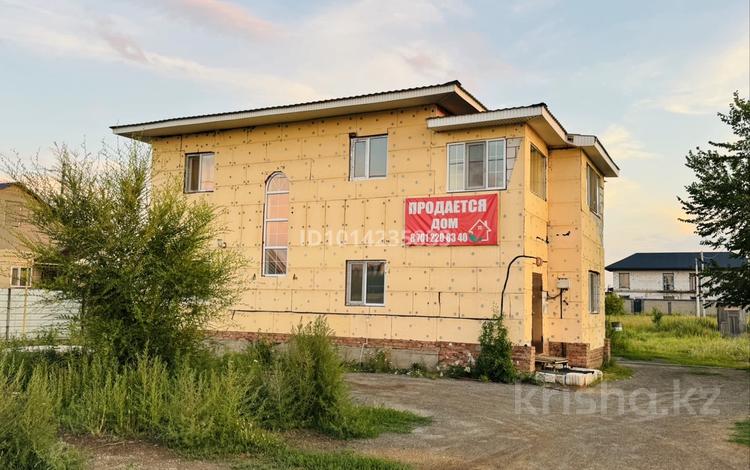 Жеке үй · 5 бөлме · 195 м² · 10 жүзд., Тлендиева 100/4, бағасы: 50 млн ₸ в Астане, Сарыарка р-н — фото 2
