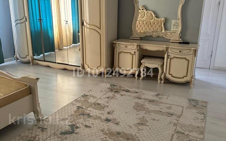 1-бөлмелі пәтер · 46.9 м² · 9/9 қабат, мкр Юго-Восток, Шапағат 10, бағасы: 17 млн ₸ в Караганде, Казыбек би р-н — фото 2
