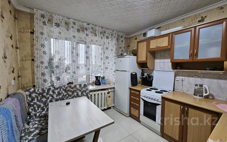 2-комнатная квартира · 50 м² · 9/9 этаж, мкр Новый Город, Анжерская 39 за 13.9 млн ₸ в Караганде, Казыбек би р-н — фото 2