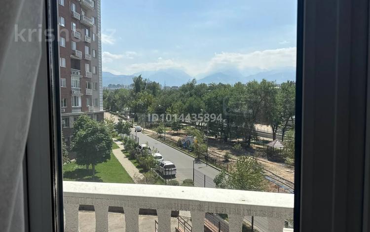 3-комнатная квартира · 67 м² · 3/12 этаж, Сатпаева за 400 000 ₸ в Алматы, Бостандыкский р-н — фото 2