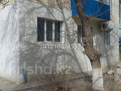 3-комнатная квартира · 42 м² · 1/5 этаж, авангард - 3 76 за 18 млн 〒 в Атырау, мкр Авангард-3