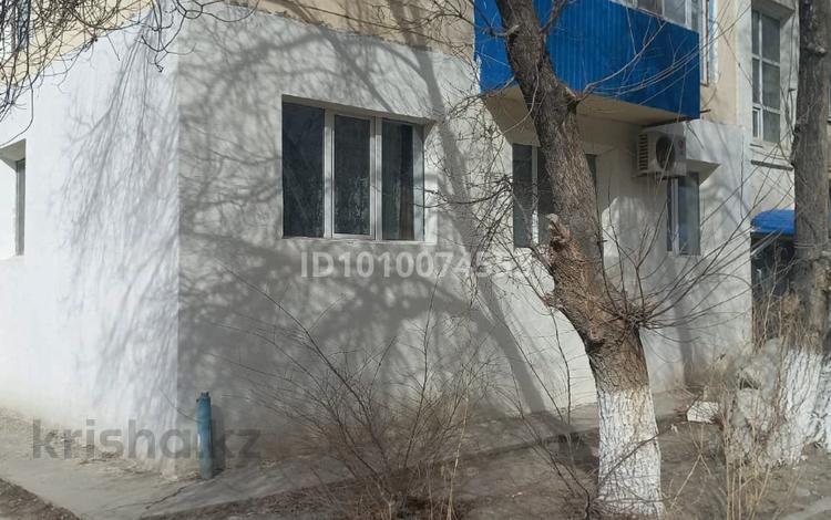 3-комнатная квартира · 42 м² · 1/5 этаж, авангард - 3 76 за 18 млн ₸ в Атырау, мкр Авангард-3 — фото 2