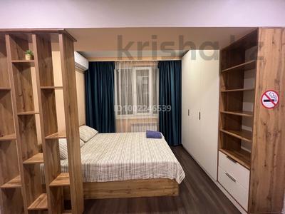 1-бөлмелі пәтер · 37 м² · 2/12 қабат, Тулебаева 49/1, бағасы: 18 000 ₸ в Алматы, Медеуский р-н