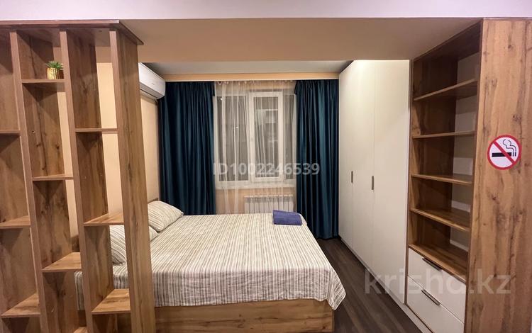 1-комнатная квартира · 37 м² · 2/12 этаж, Тулебаева 49/1 за 20 000 ₸ в Алматы, Медеуский р-н — фото 2