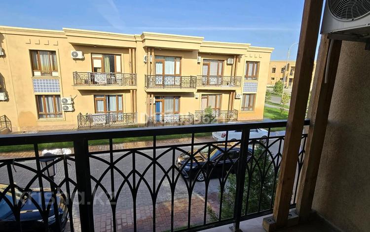 3-комнатная квартира · 75 м² · 2/2 этаж, Батырбекова 21k7 — Керуен сарай 7 дом за 25 000 ₸ в Туркестане — фото 2